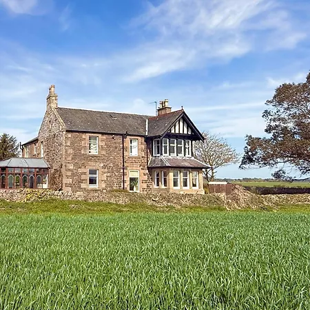 Vicarsford Farmhouse With Hot Tub Leuchars Exterior photo