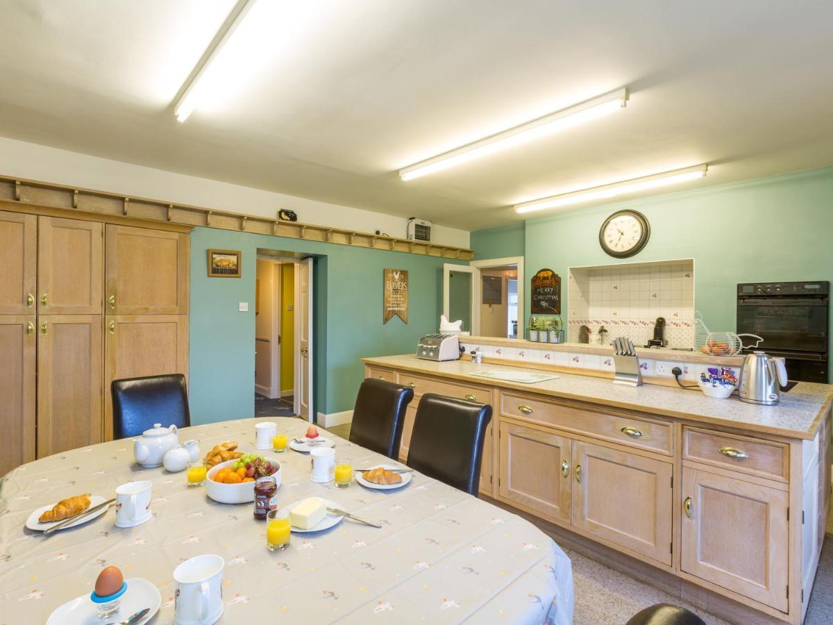 Vicarsford With Hot Tub Holiday home *