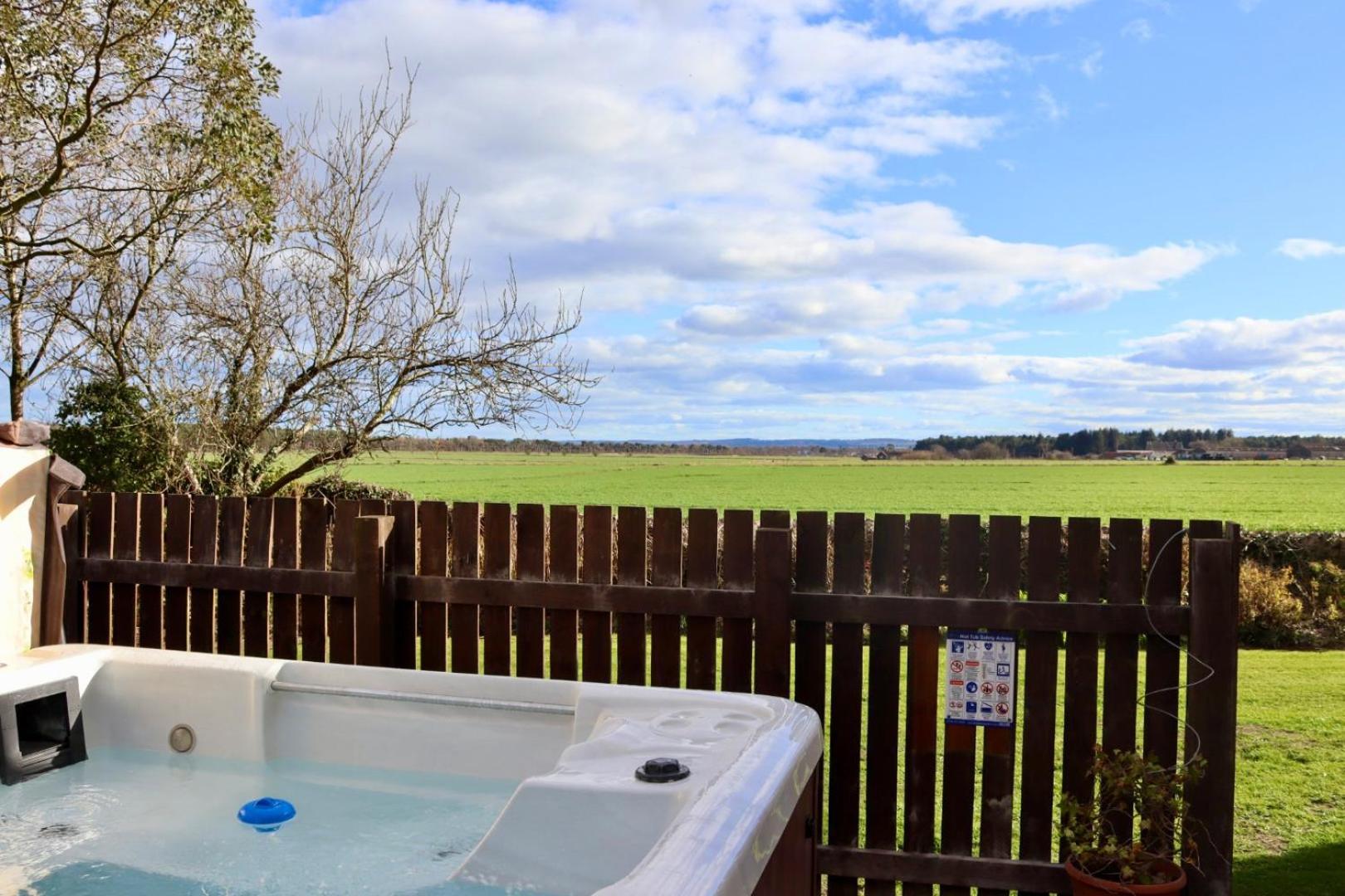 Holiday home Vicarsford With Hot Tub *